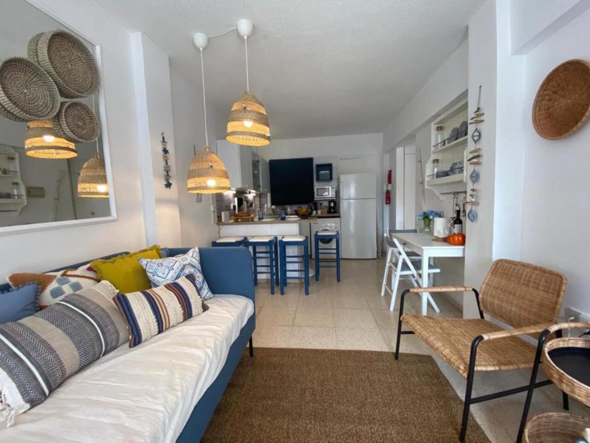 Romy'S Cozy One Bedroom Apt Larnaca Esterno foto
