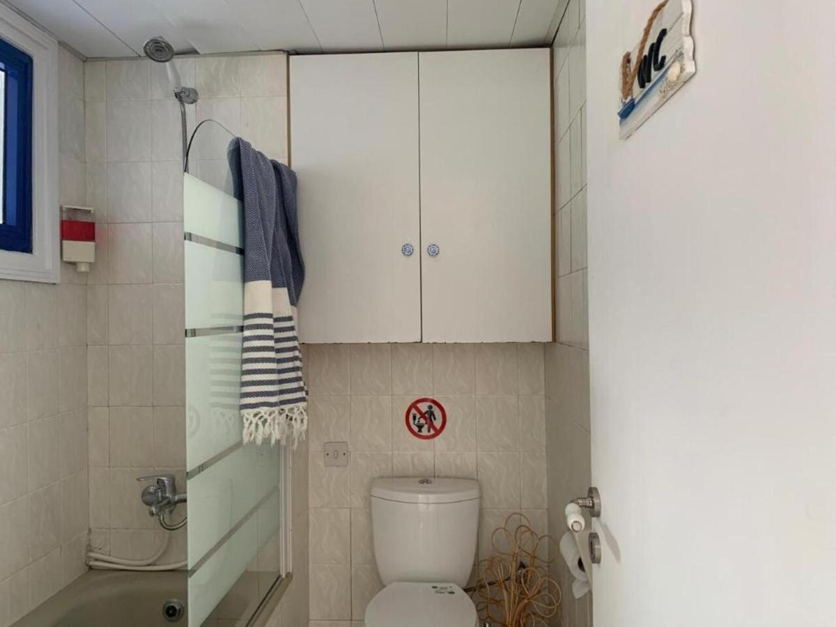Romy'S Cozy One Bedroom Apt Larnaca Esterno foto
